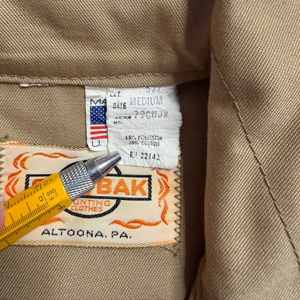 Vintage SAFTBAK Belted Hunting Jacket Medium Tan Safari Utility Coat USA - Picture 12 of 16